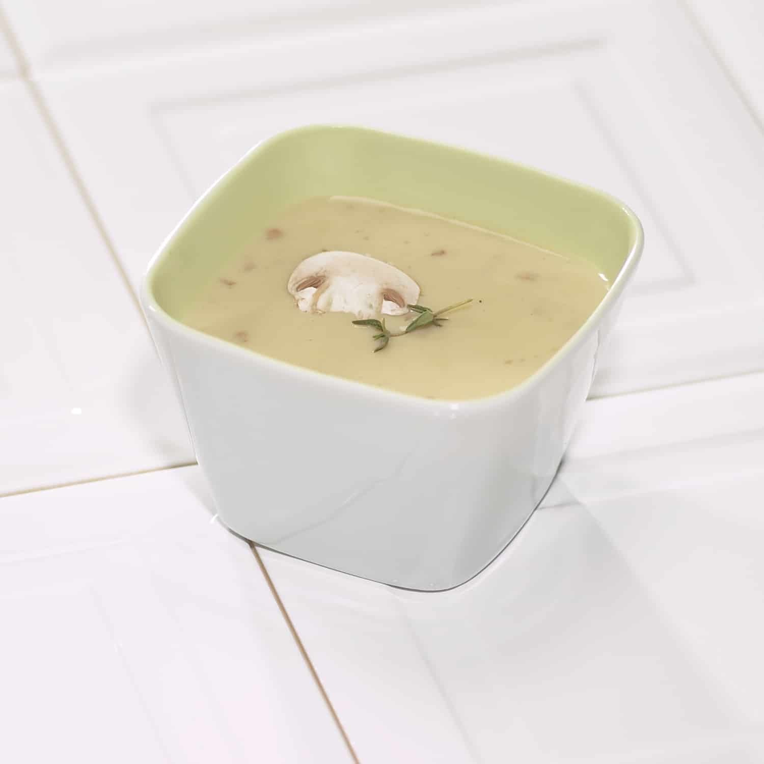 D110- cream of mushroom soup